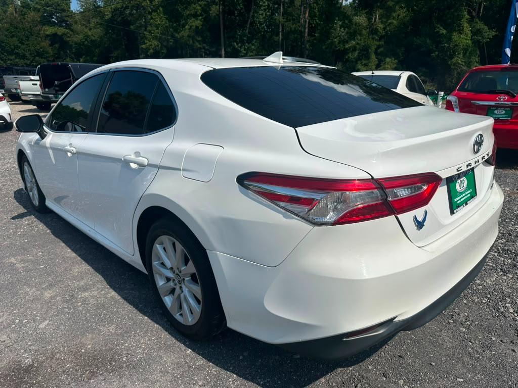 Toyota Camry XLE 2019