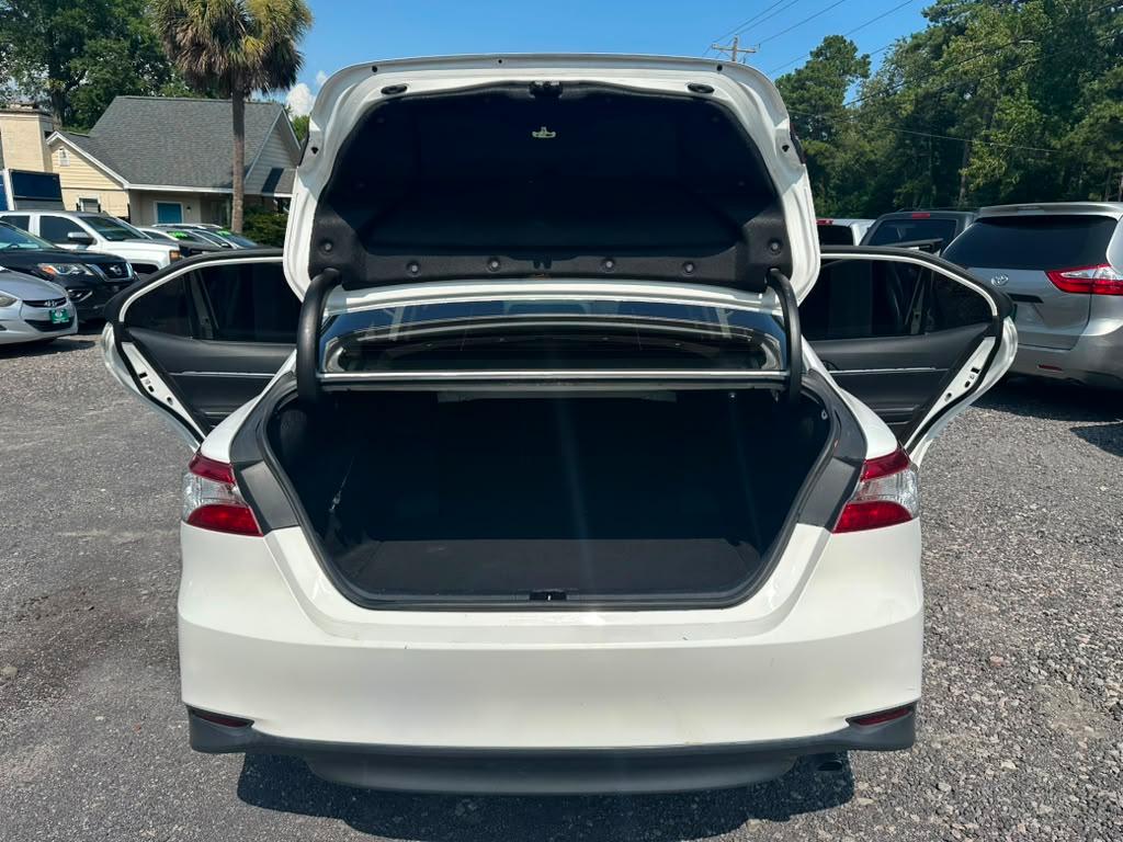 Toyota Camry XLE 2019
