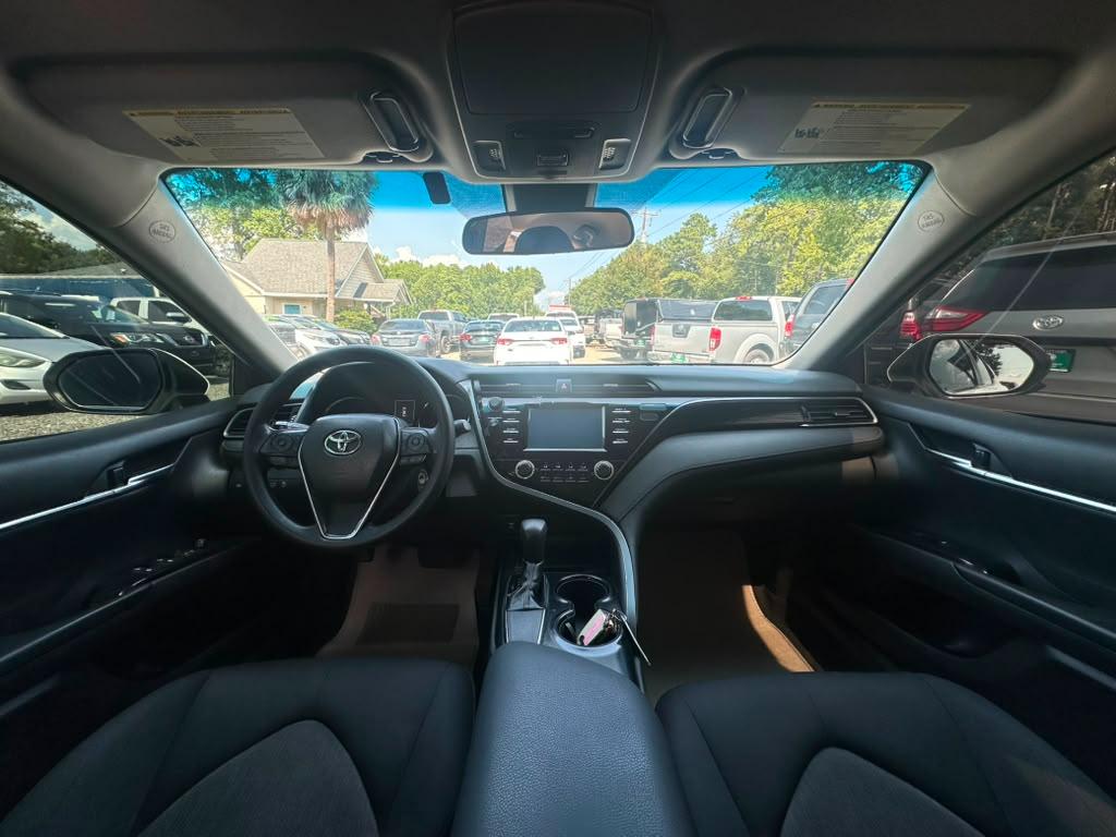 Toyota Camry XLE 2019