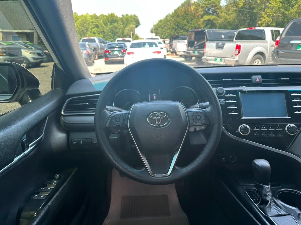 Toyota Camry XLE 2019