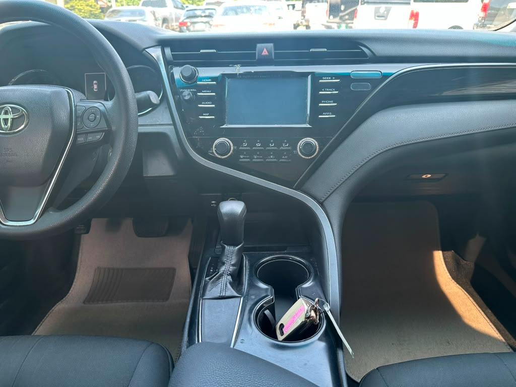 Toyota Camry XLE 2019