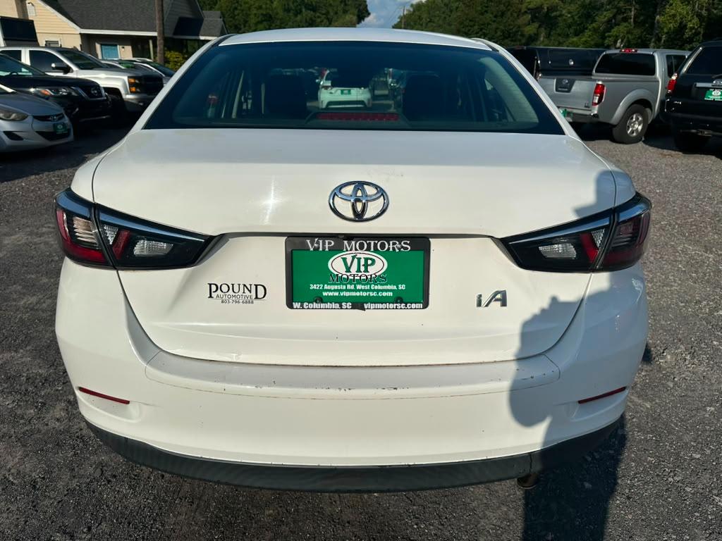 Toyota Yaris iA 6A 2018