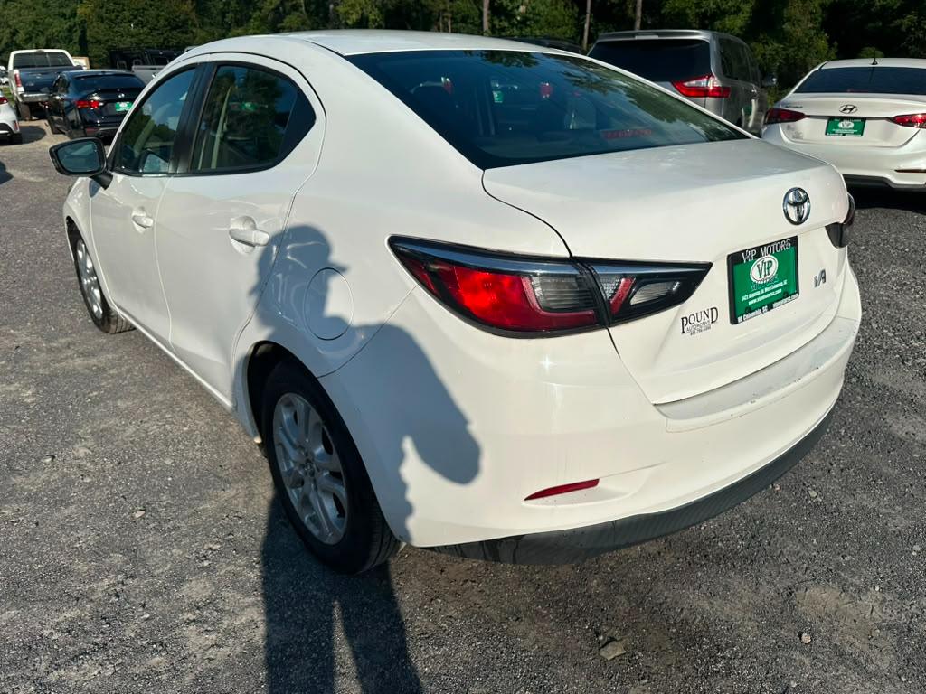 Toyota Yaris iA 6A 2018