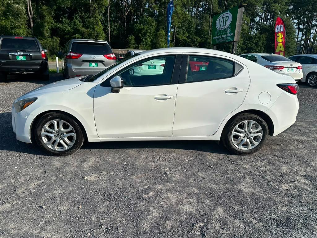 Toyota Yaris iA 6A 2018