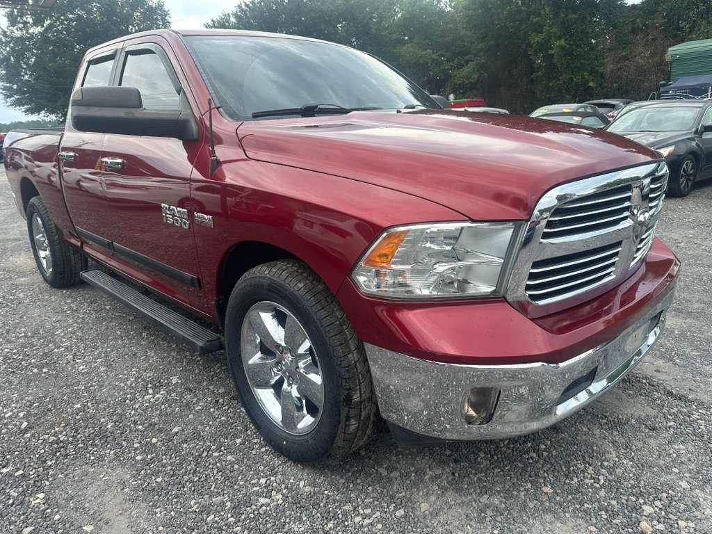 RAM 1500 SLT Quad Cab 2WD 2015