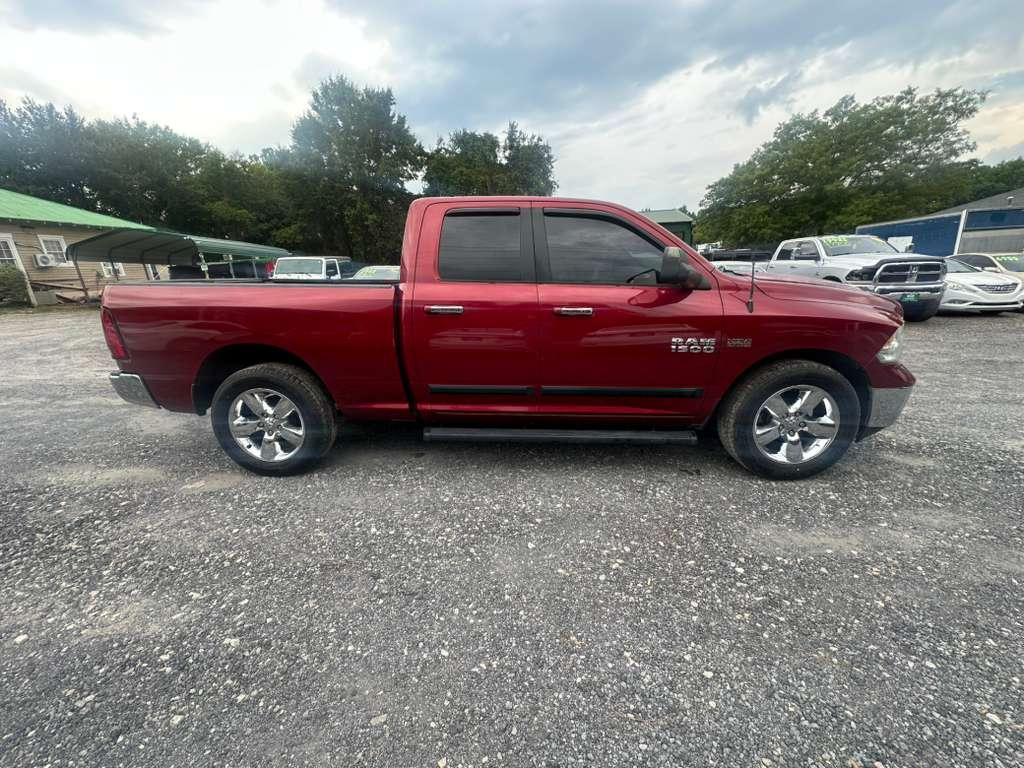 RAM 1500 SLT Quad Cab 2WD 2015