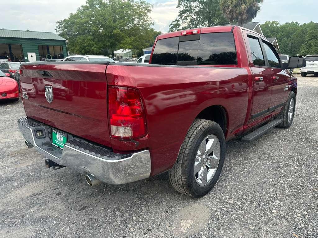 RAM 1500 SLT Quad Cab 2WD 2015