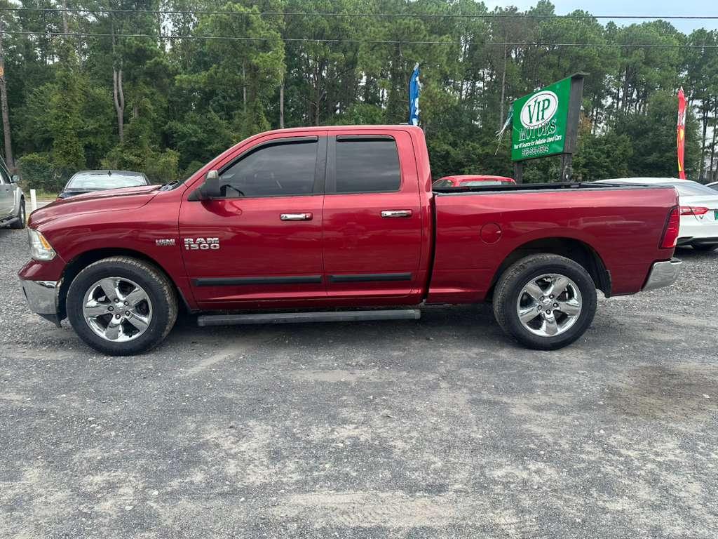 RAM 1500 SLT Quad Cab 2WD 2015