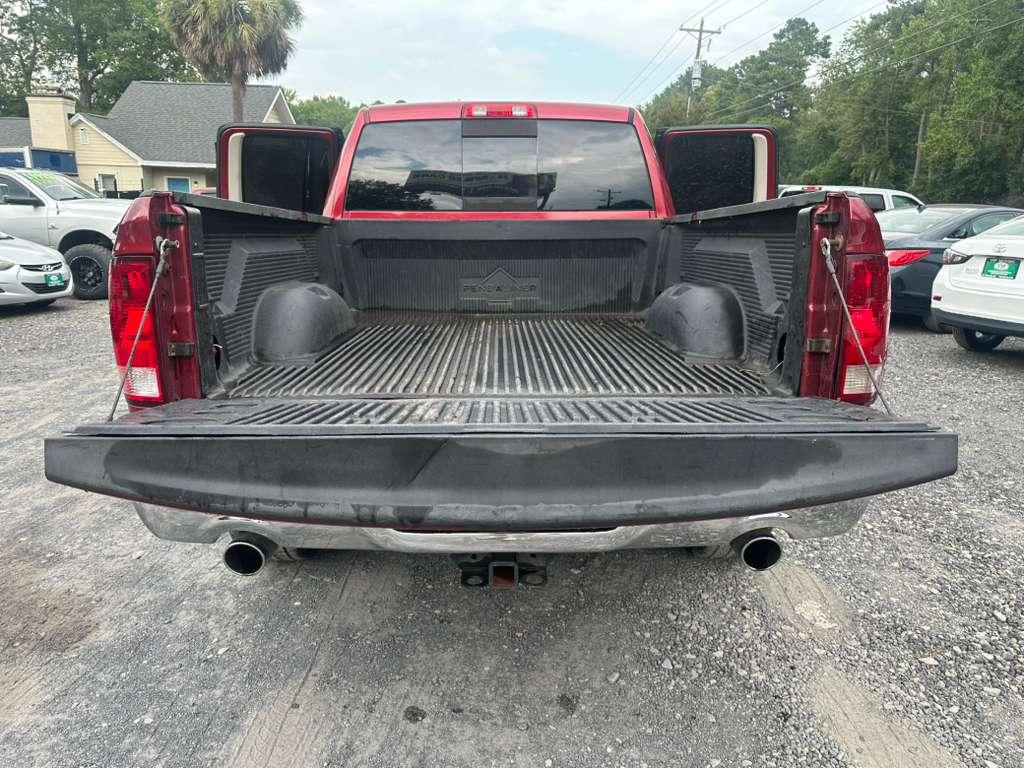 RAM 1500 SLT Quad Cab 2WD 2015