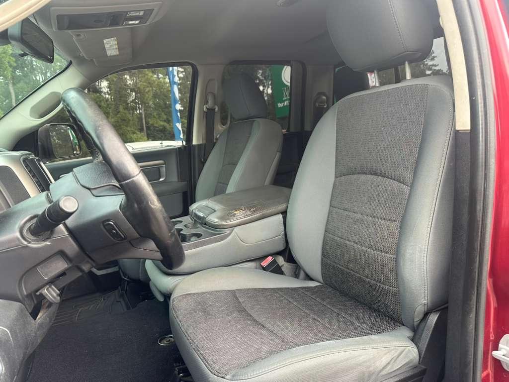 RAM 1500 SLT Quad Cab 2WD 2015