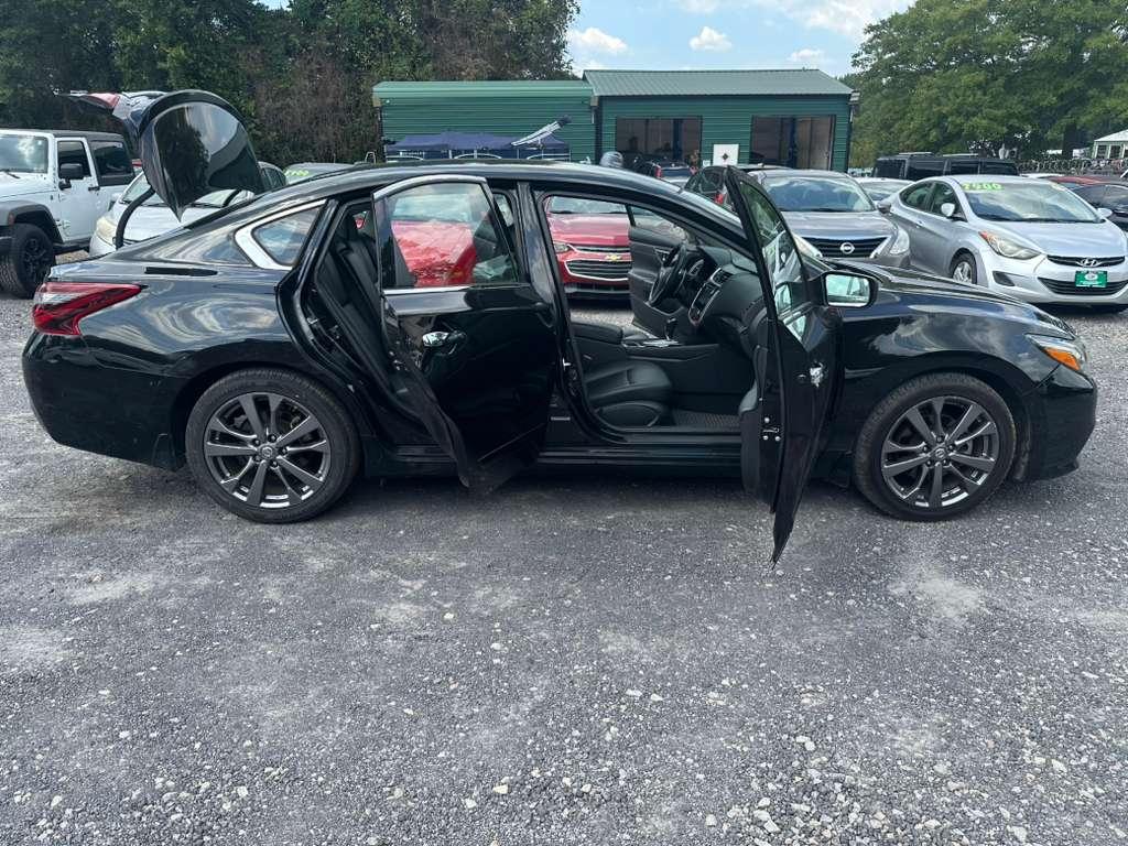 Nissan Altima 2.5 SV 2018