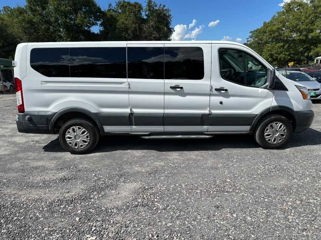 Ford Transit 350 Wagon Low Roof XLT 60/40 Pass. 148-in. WB 2016