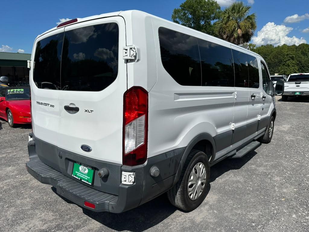 Ford Transit 350 Wagon Low Roof XLT 60/40 Pass. 148-in. WB 2016