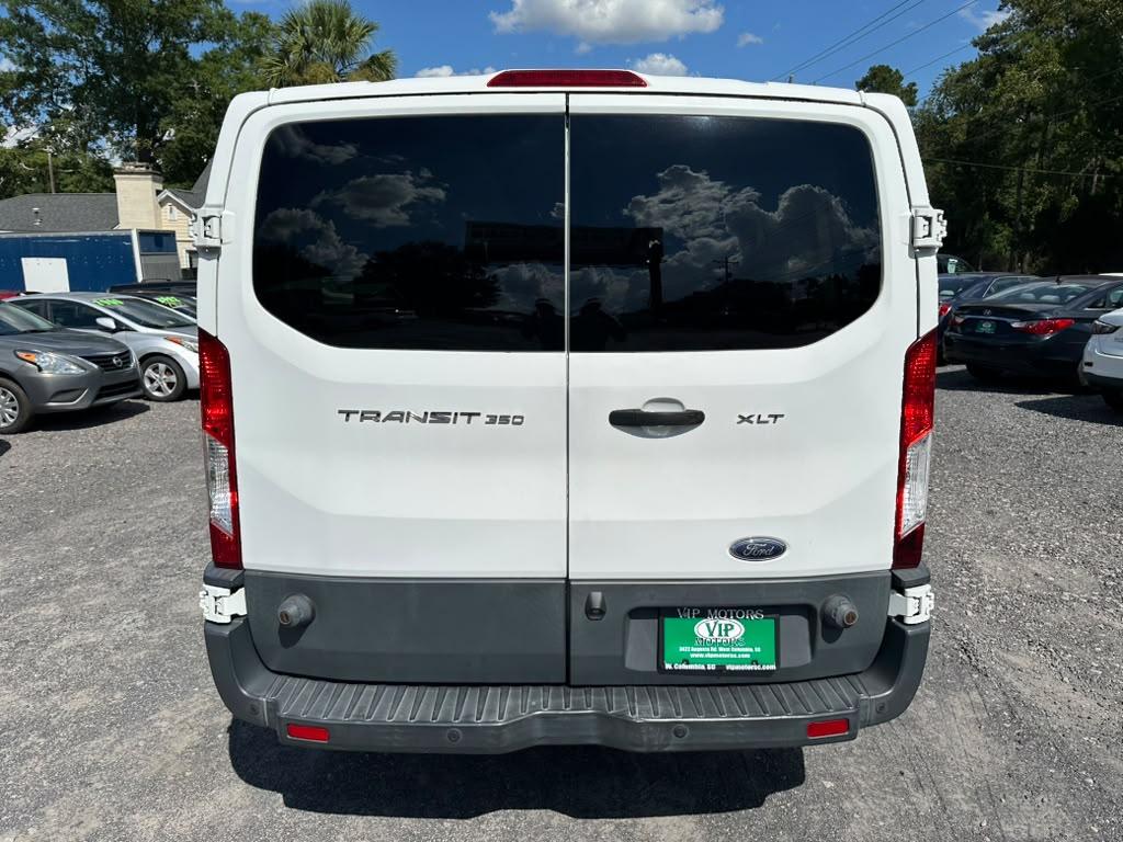 Ford Transit 350 Wagon Low Roof XLT 60/40 Pass. 148-in. WB 2016