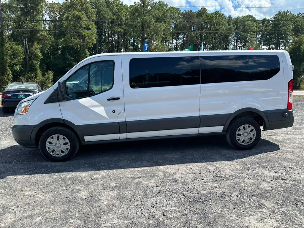 Ford Transit 350 Wagon Low Roof XLT 60/40 Pass. 148-in. WB 2016