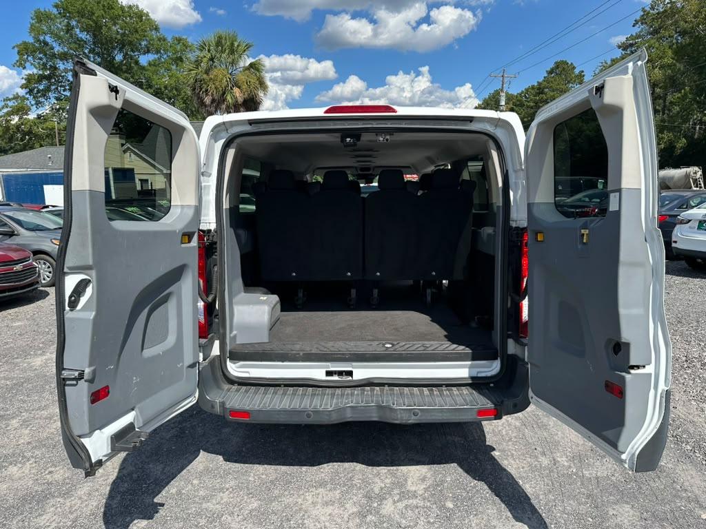 Ford Transit 350 Wagon Low Roof XLT 60/40 Pass. 148-in. WB 2016