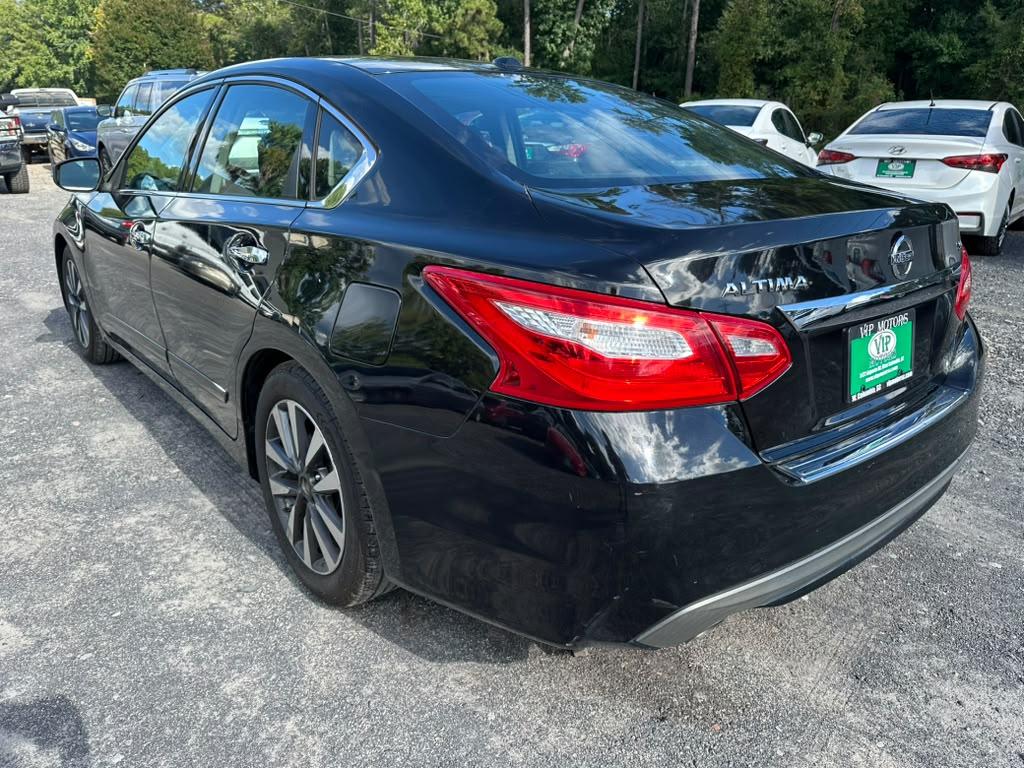 Nissan Altima 2.5 SR 2016