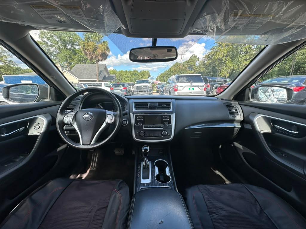 Nissan Altima 2.5 SR 2016