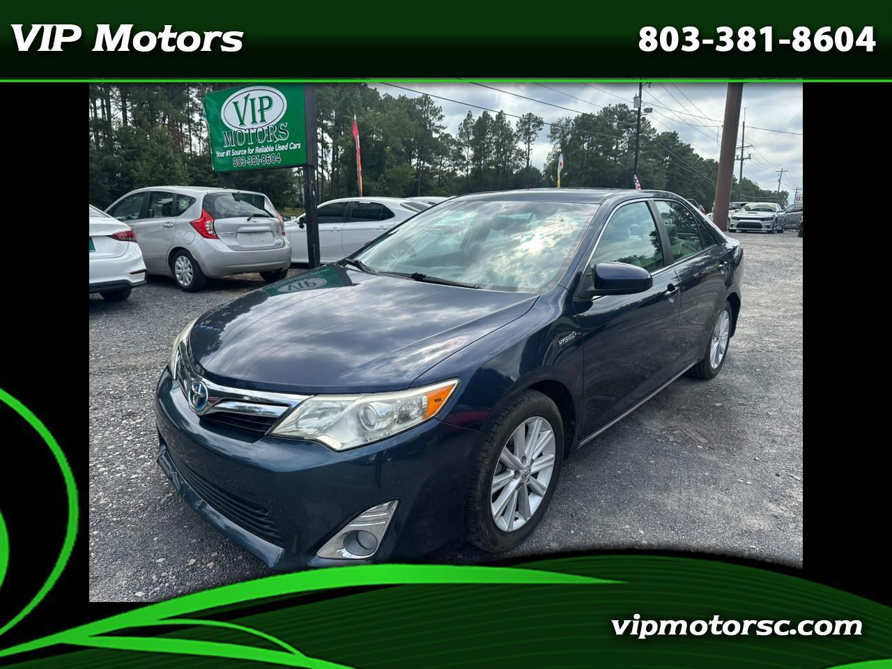Toyota Camry Hybrid XLE 2014