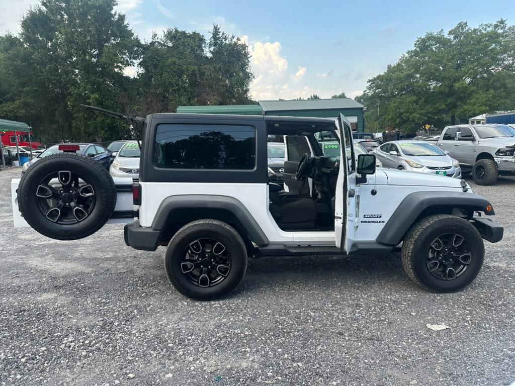 Jeep Wrangler Sport 4WD 2015