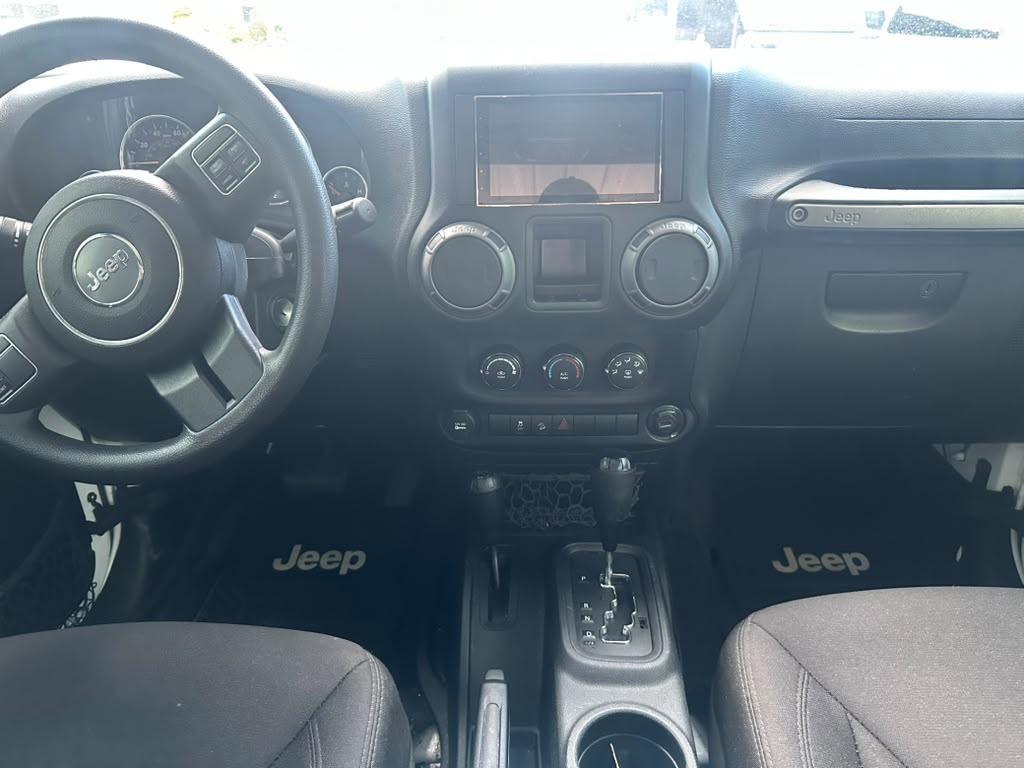Jeep Wrangler Sport 4WD 2015