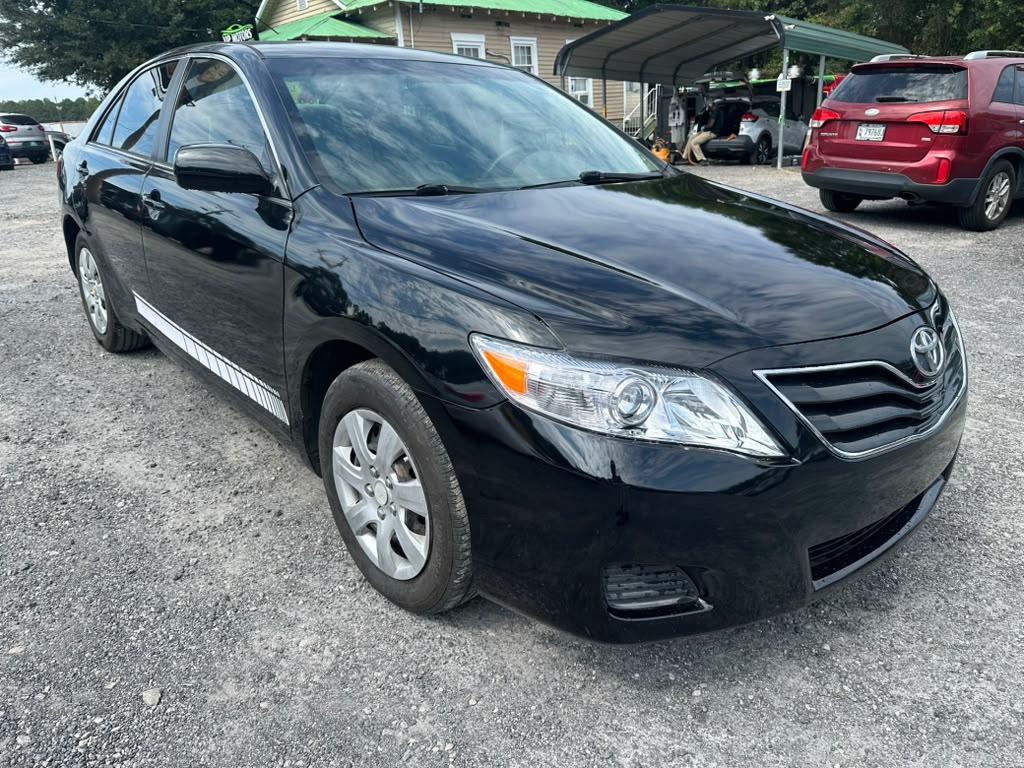 Toyota Camry SE 6-Spd AT 2010