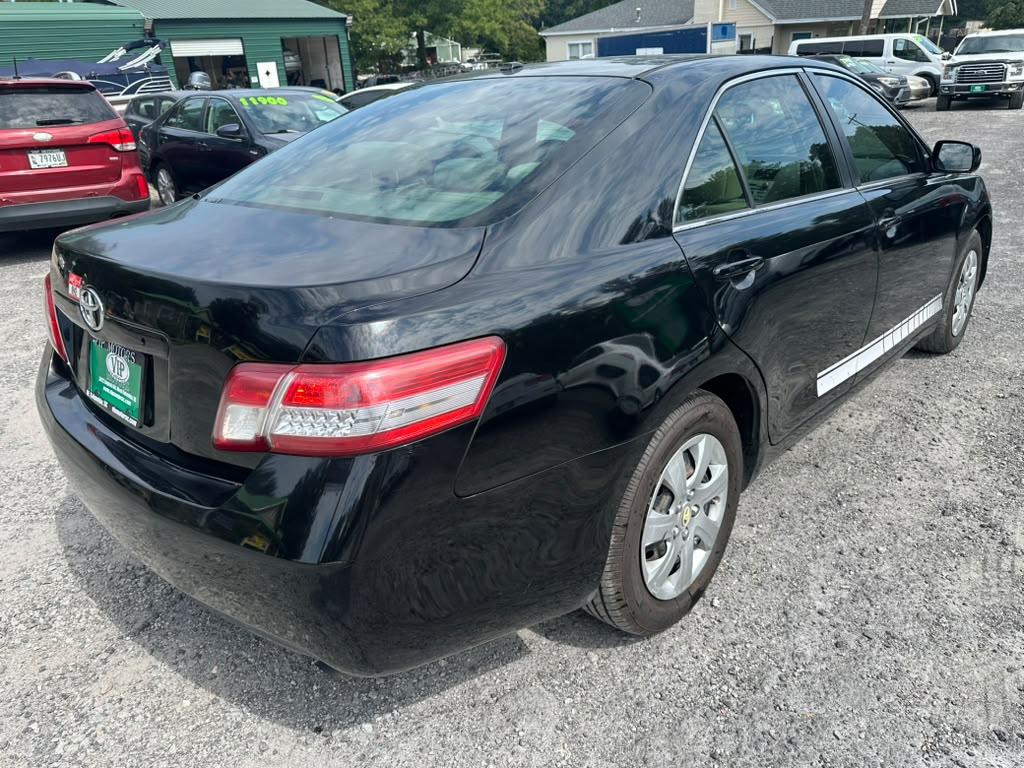 Toyota Camry SE 6-Spd AT 2010