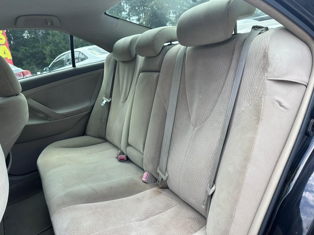 Toyota Camry SE 6-Spd AT 2010