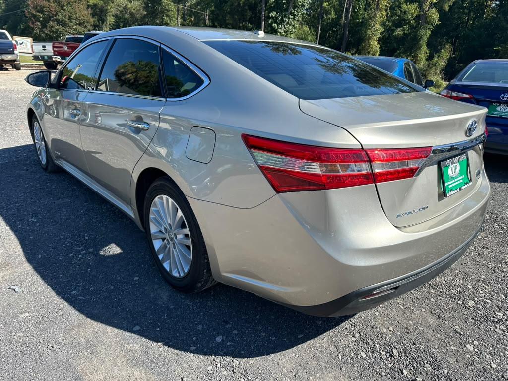 Toyota Avalon Hybrid XLE Premium 2014