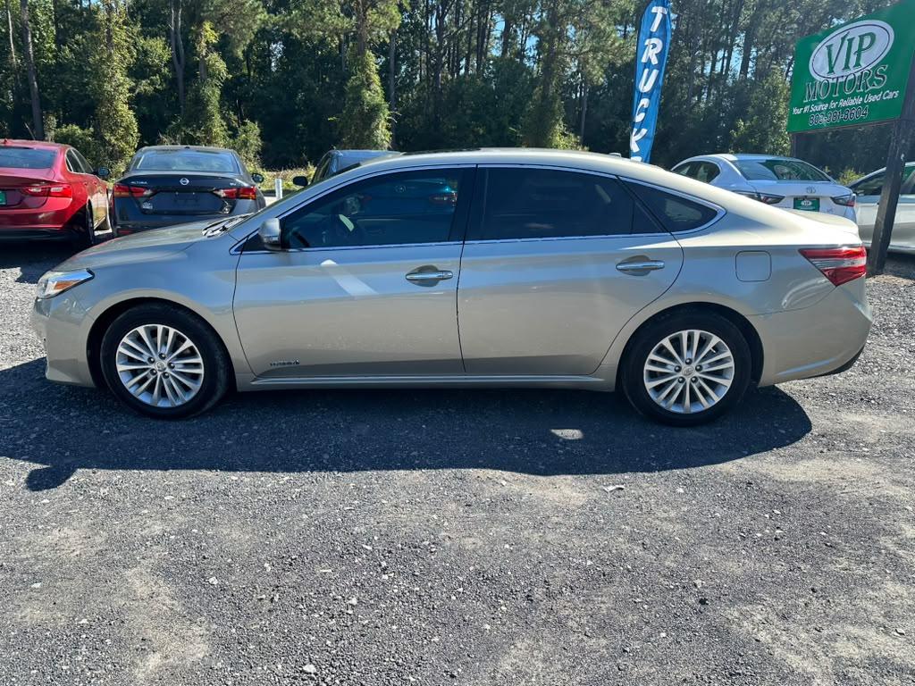 Toyota Avalon Hybrid XLE Premium 2014