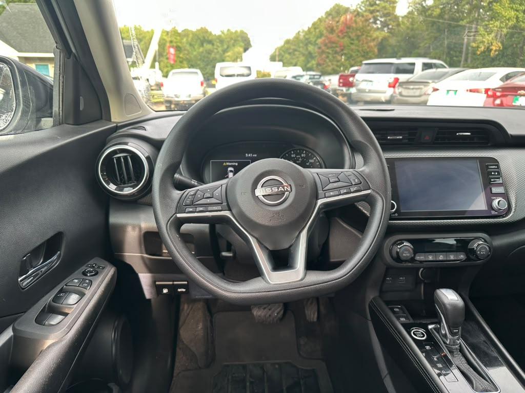 Nissan Kicks SV 2022