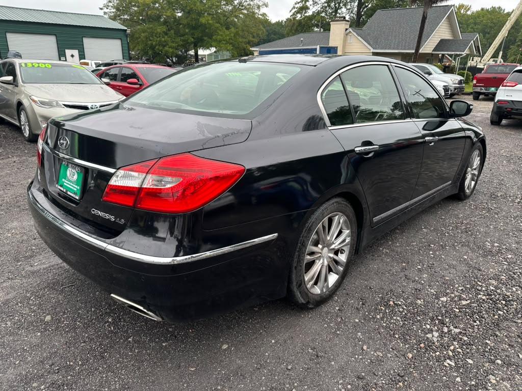 Hyundai Genesis 4.6L 2012