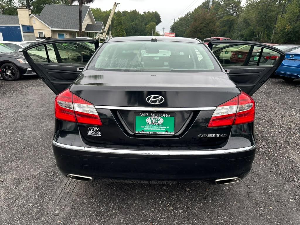 Hyundai Genesis 4.6L 2012
