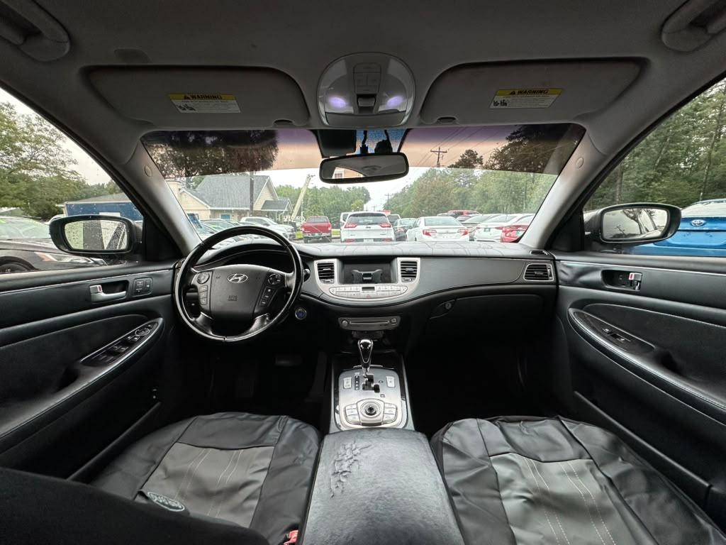 Hyundai Genesis 4.6L 2012