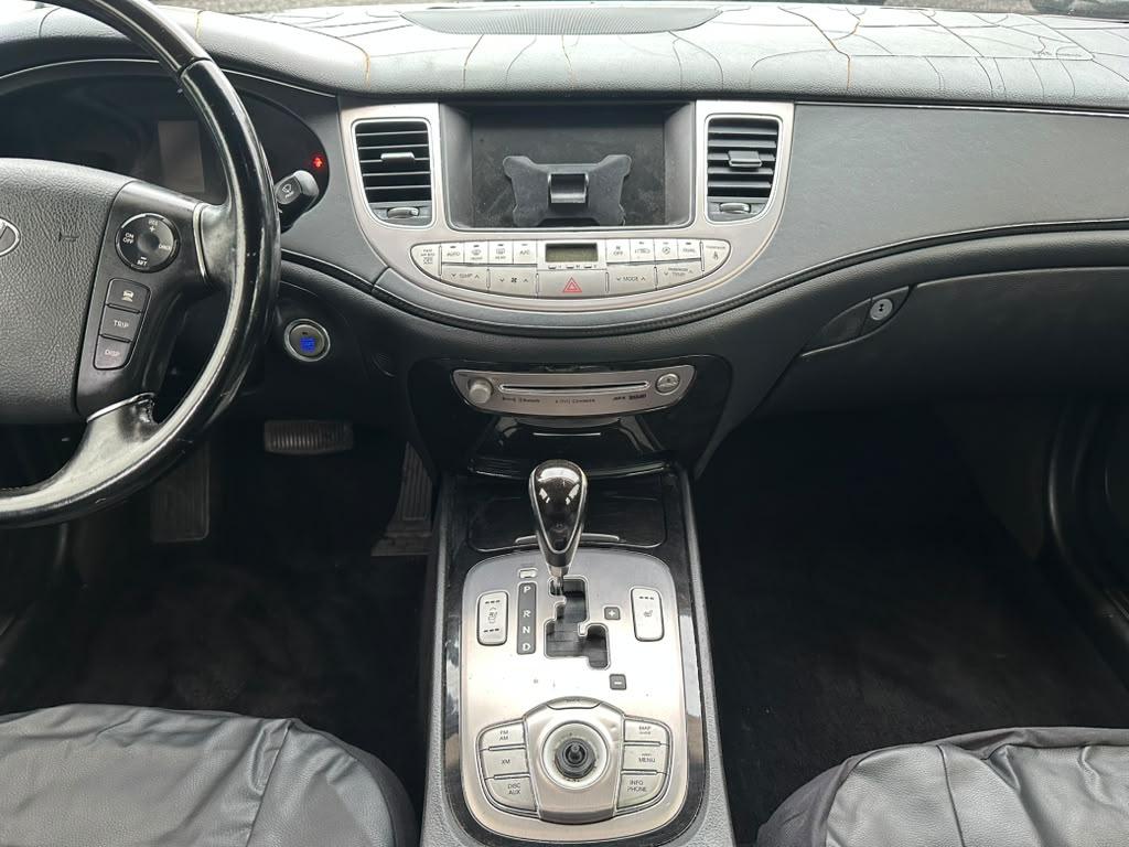 Hyundai Genesis 4.6L 2012