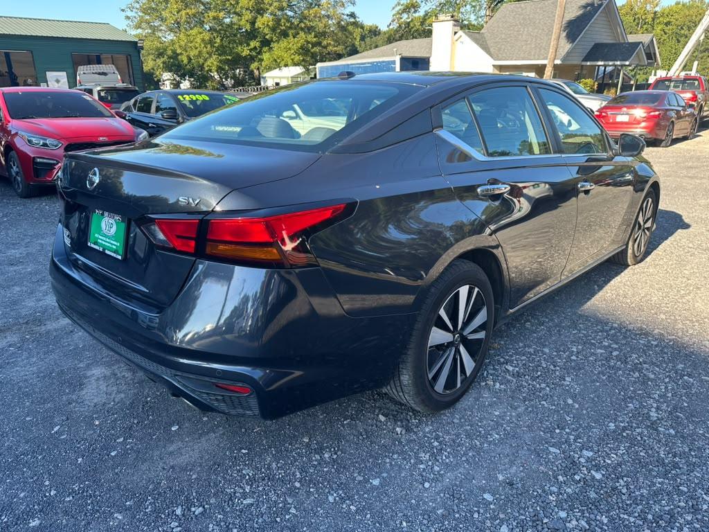 Nissan Altima 2.5 SV 2022