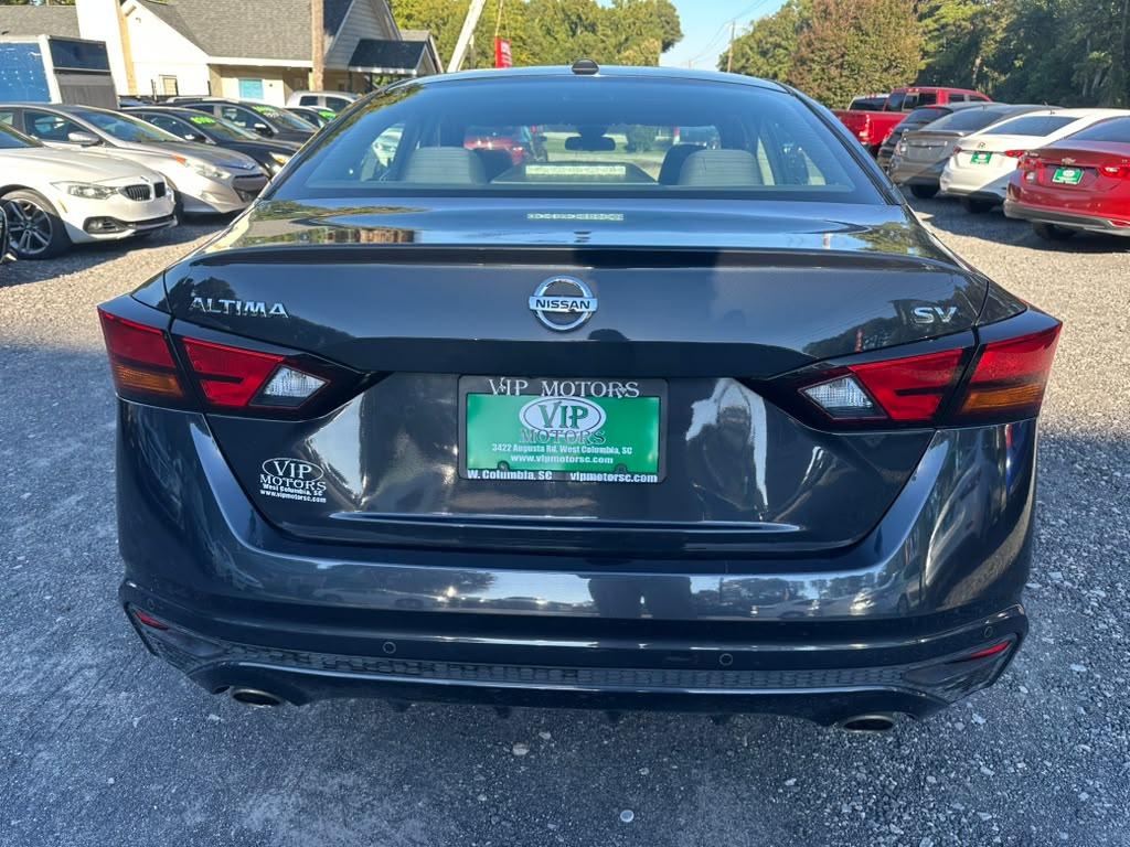 Nissan Altima 2.5 SV 2022