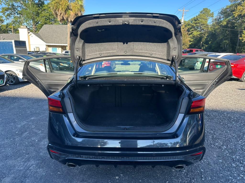 Nissan Altima 2.5 SV 2022