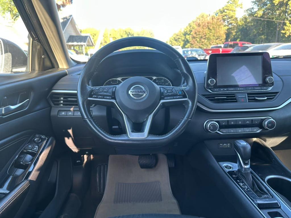 Nissan Altima 2.5 SV 2022