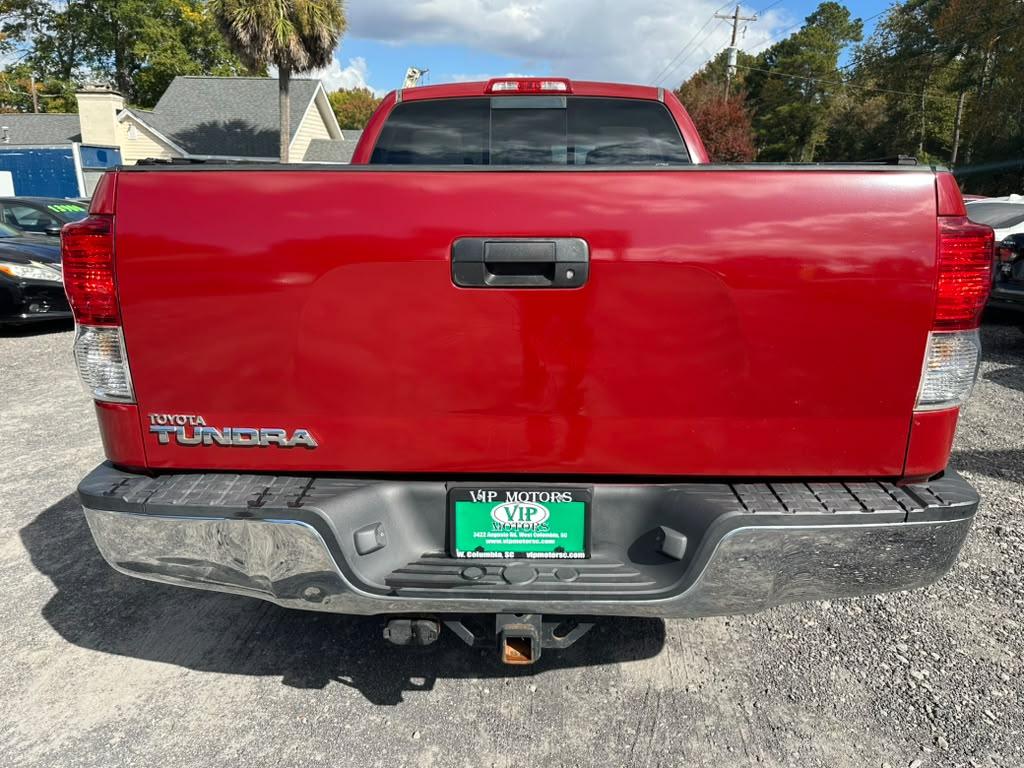Toyota Tundra Tundra-Grade 5.7L Double Cab 2WD 2010