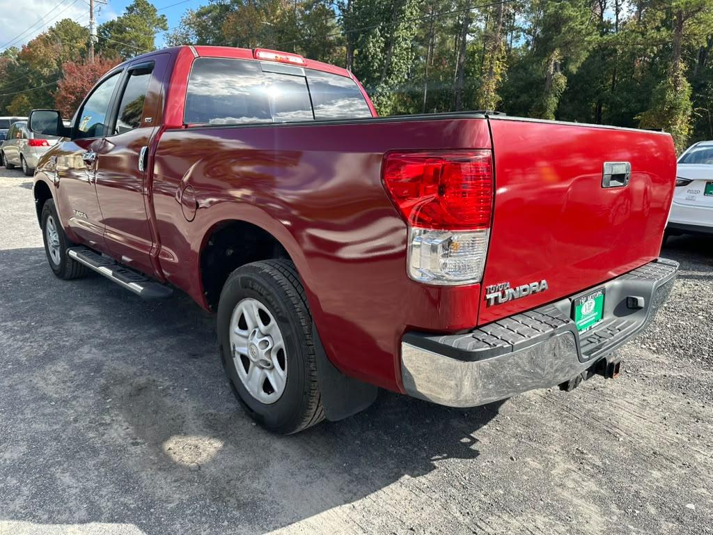 Toyota Tundra Tundra-Grade 5.7L Double Cab 2WD 2010