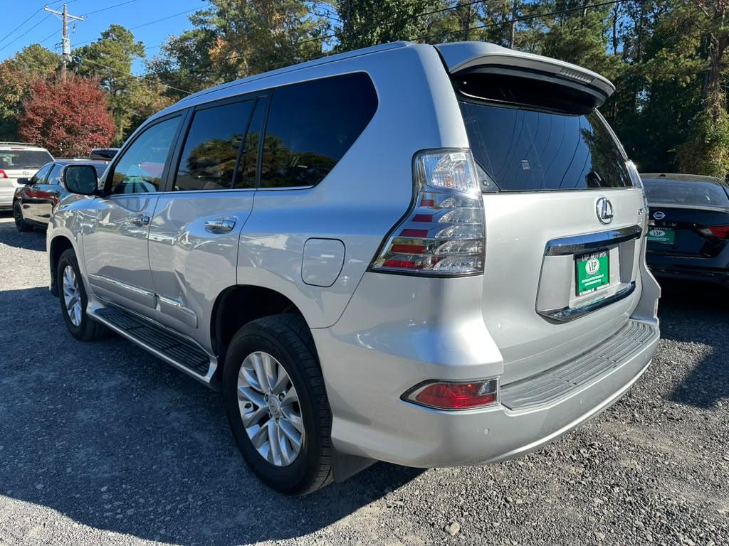 Lexus GX 460 Base 2017