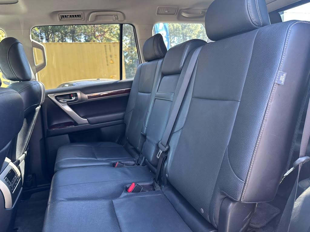 Lexus GX 460 Base 2017