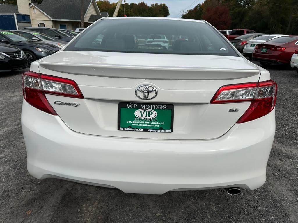 Toyota Camry L 2012