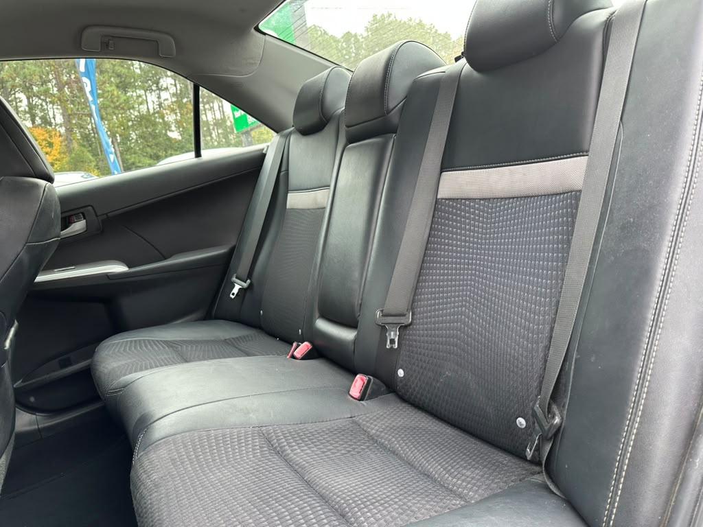 Toyota Camry L 2012