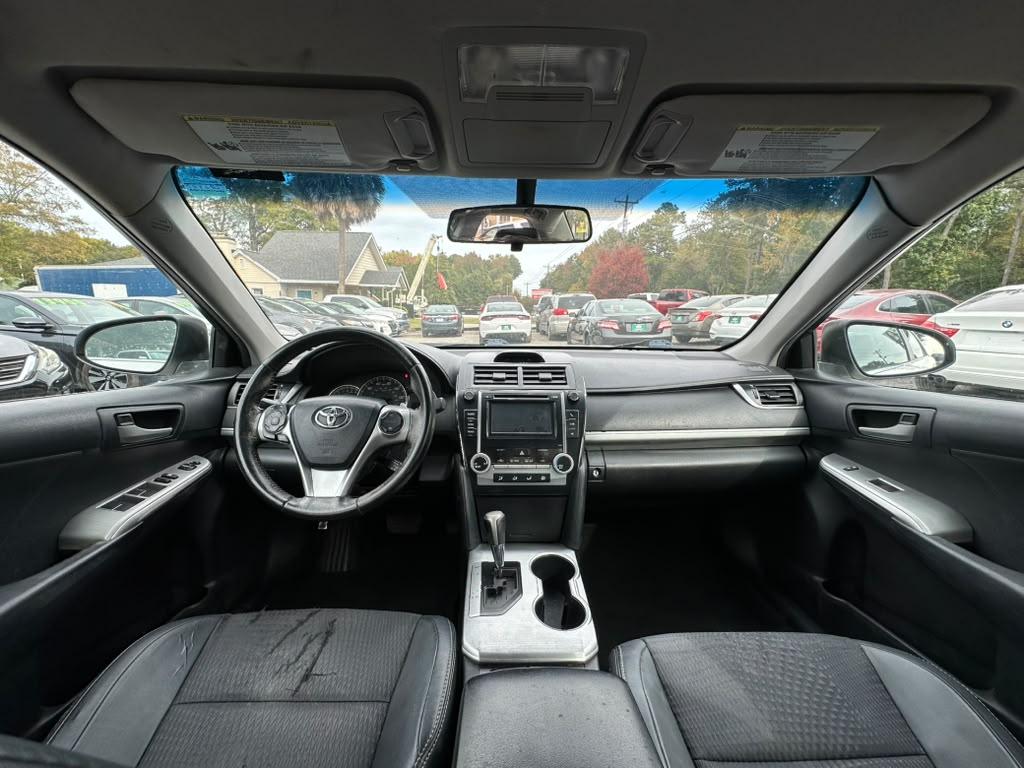 Toyota Camry L 2012
