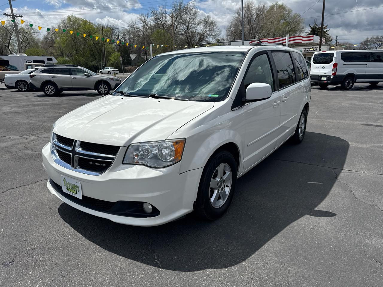 Dodge Grand Caravan Crew 2011