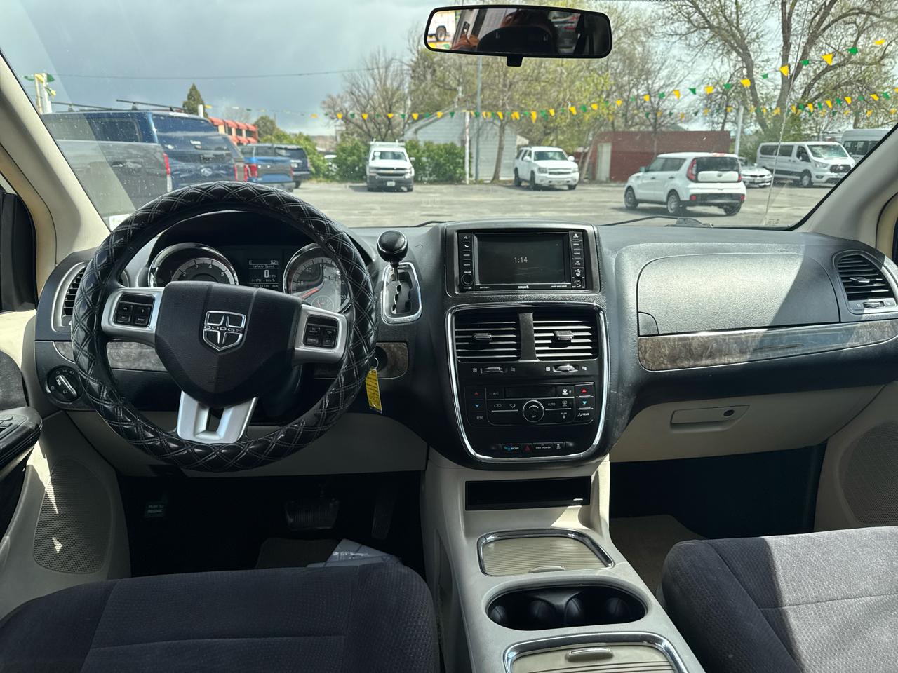 Dodge Grand Caravan Crew 2011