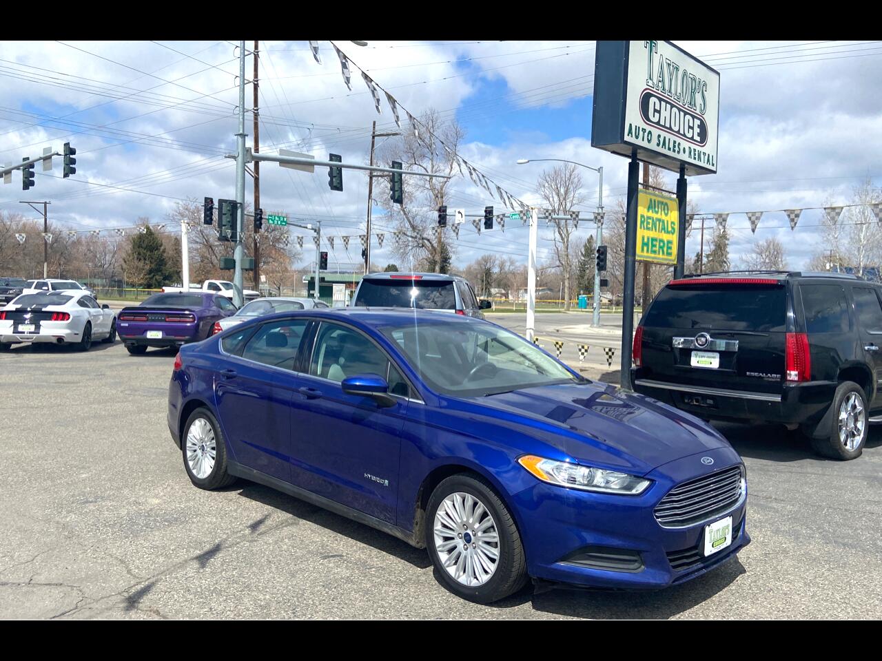 Ford Fusion 4dr Sdn S Hybrid FWD 2015