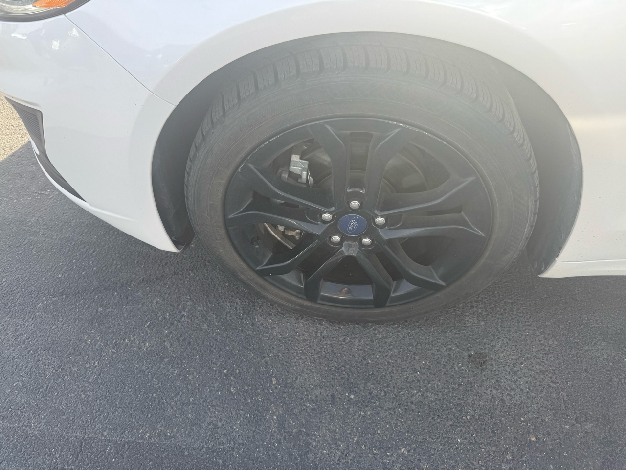 Ford Fusion SE FWD 2019